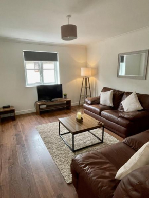 Modern 2 bedroom apartment near Glasgow Airport